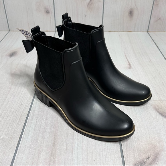 kate spade Shoes - NWT Kate Spade Black Rubber Ankle Rain Booties Boots Edimburg